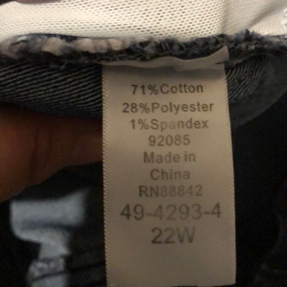 Plus size skinny jeans - Picture 5 of 6